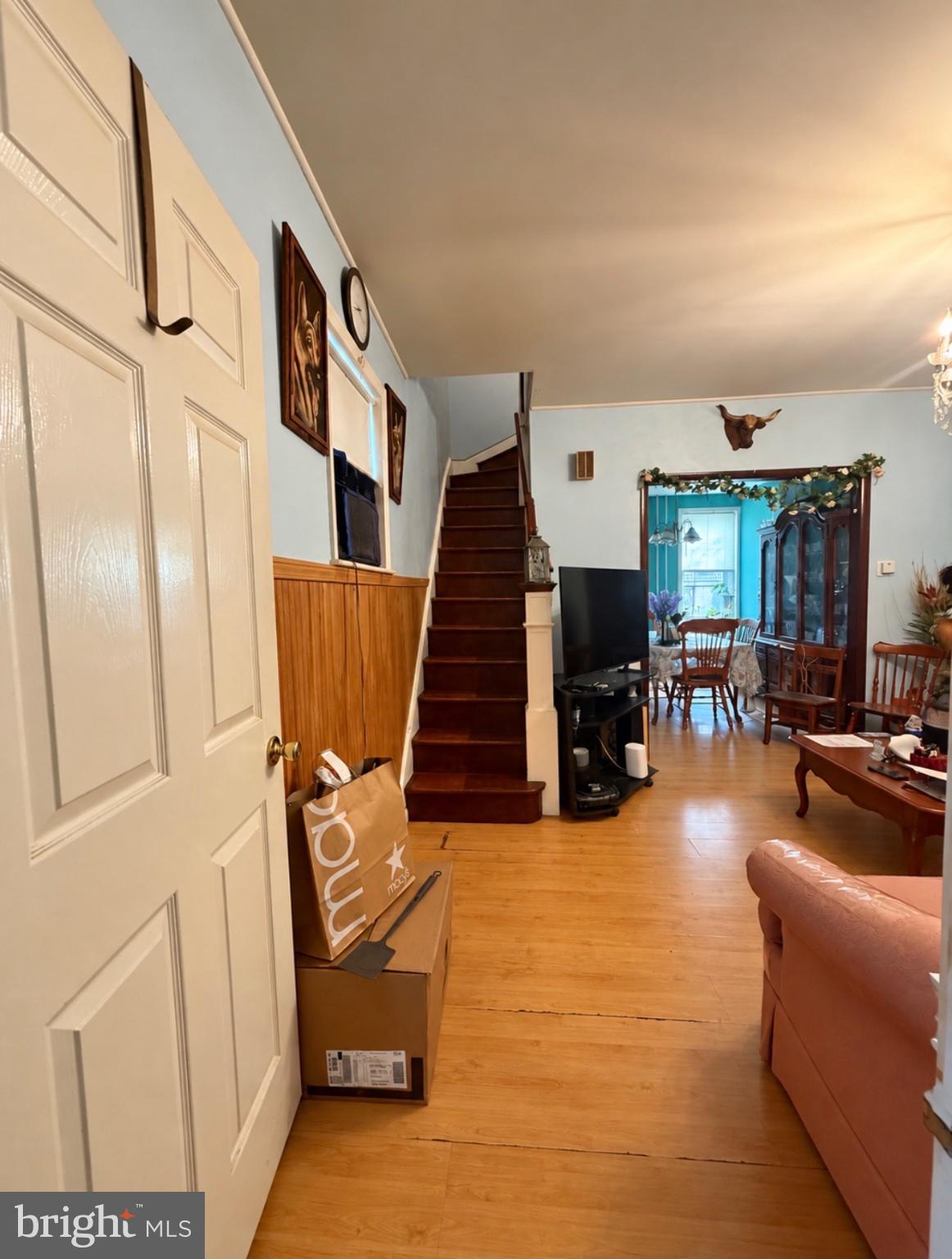 154 W CLARKSON AVENUE