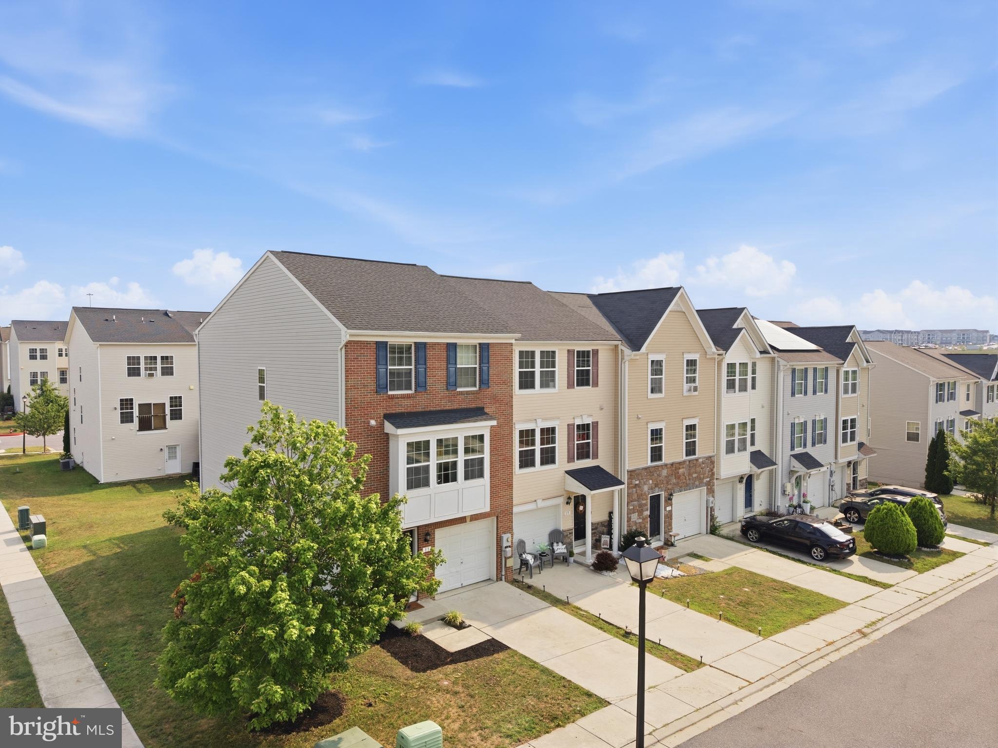 11 WAYSIDE COURT