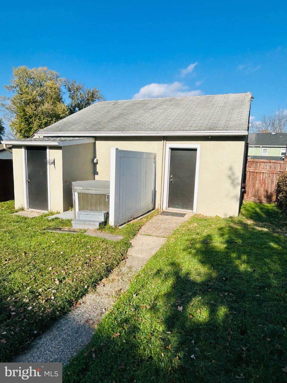 179 DIAMOND STREET