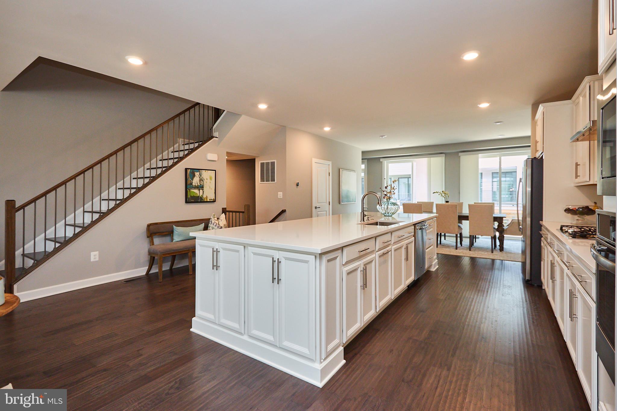 VILLAGE AT LEESBURG - Residential Lease