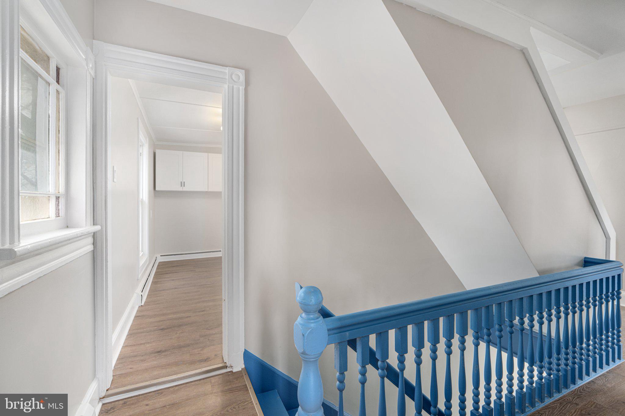 STROUDSBURG - Residential Income