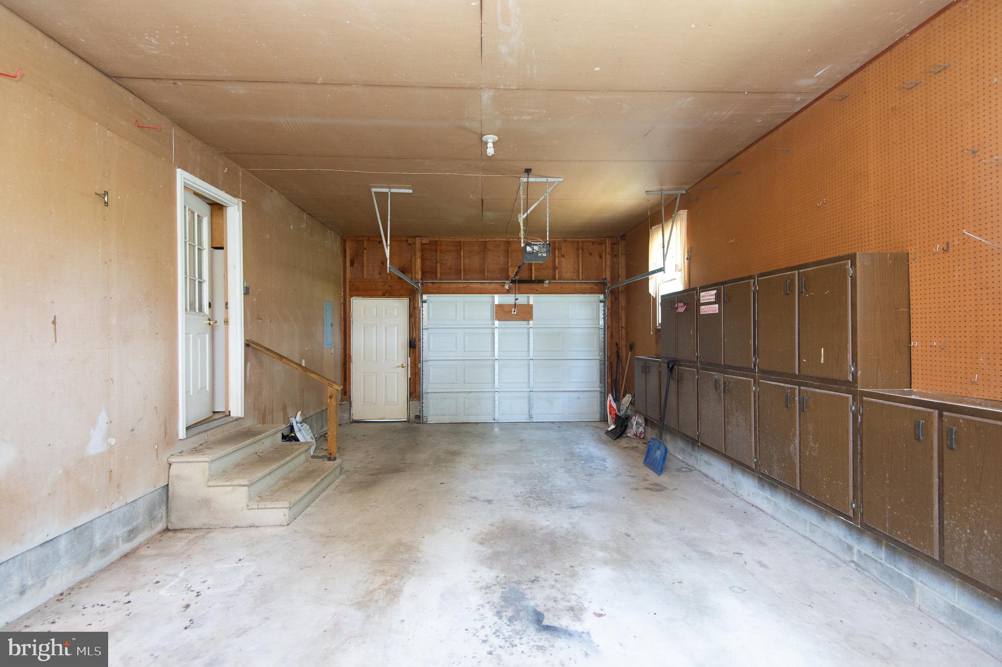 MOUNT HOLLY - Residential