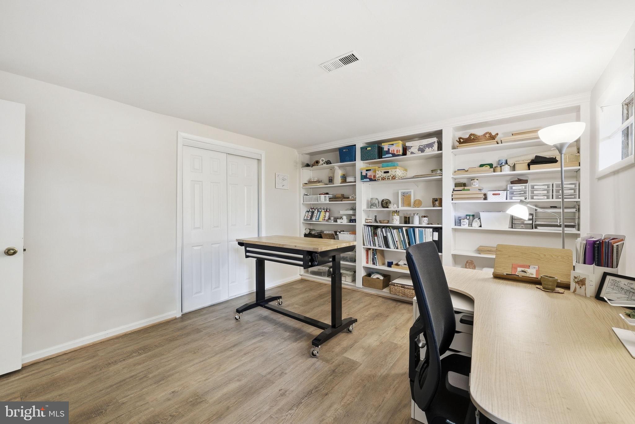 BARRISTERS PLACE - Residential