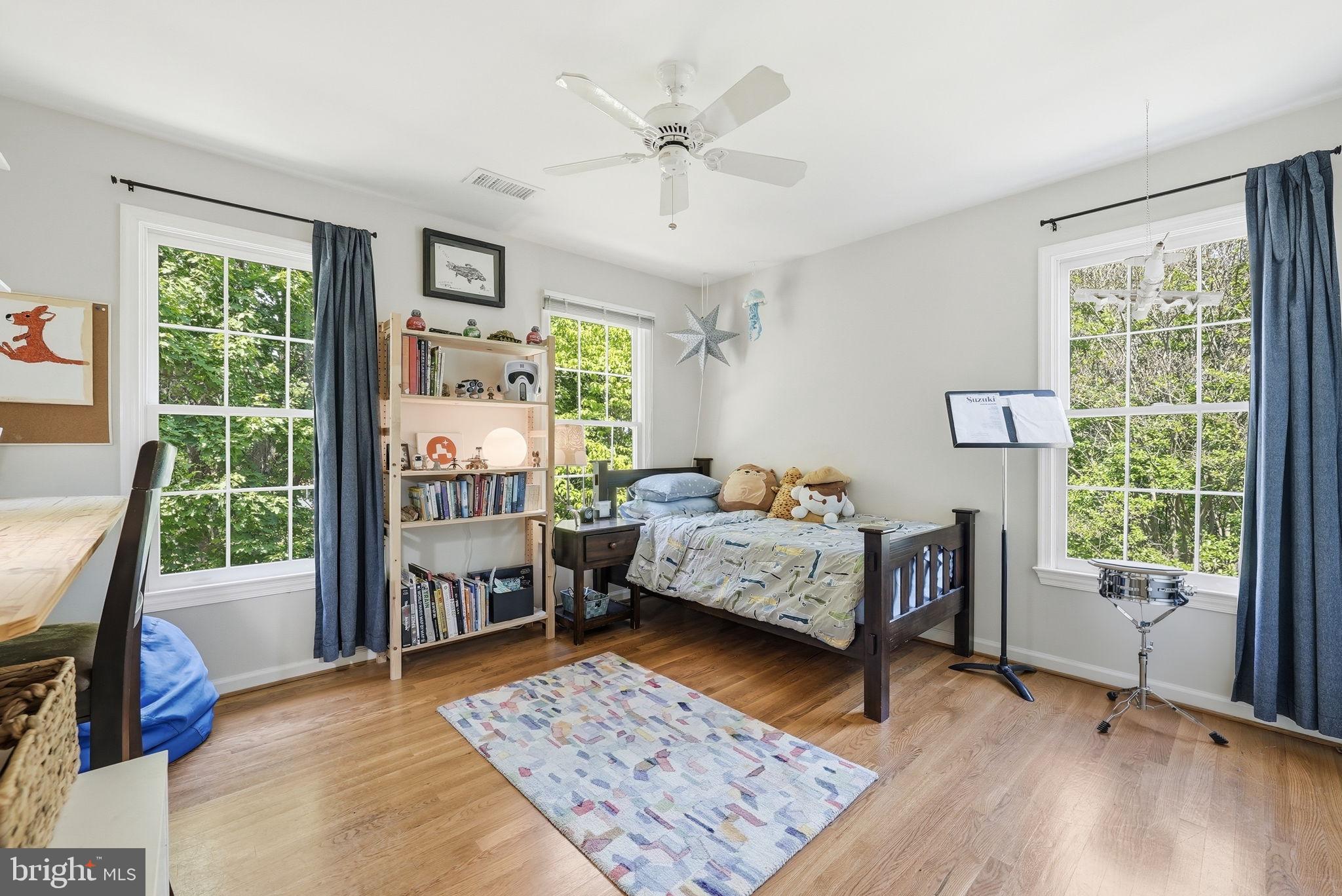 BARRISTERS PLACE - Residential