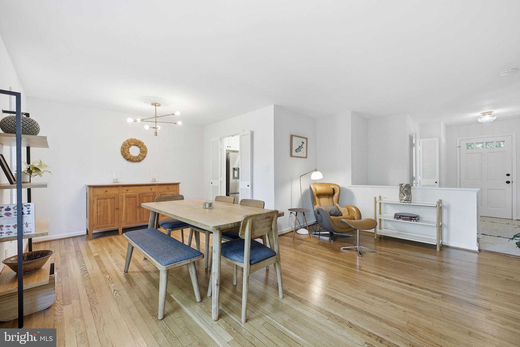 BARRISTERS PLACE - Residential