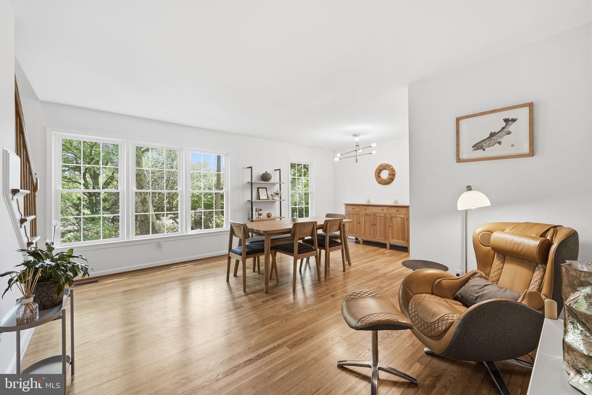 BARRISTERS PLACE - Residential