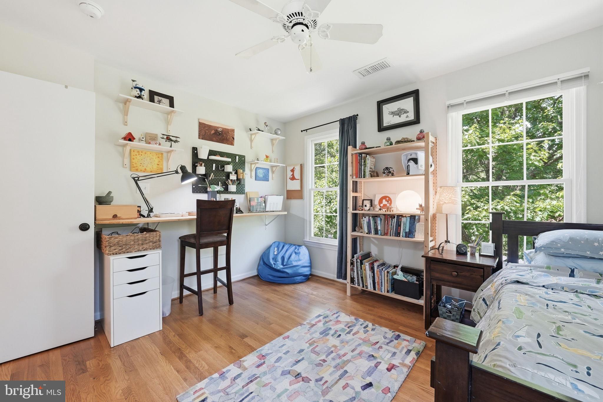 BARRISTERS PLACE - Residential