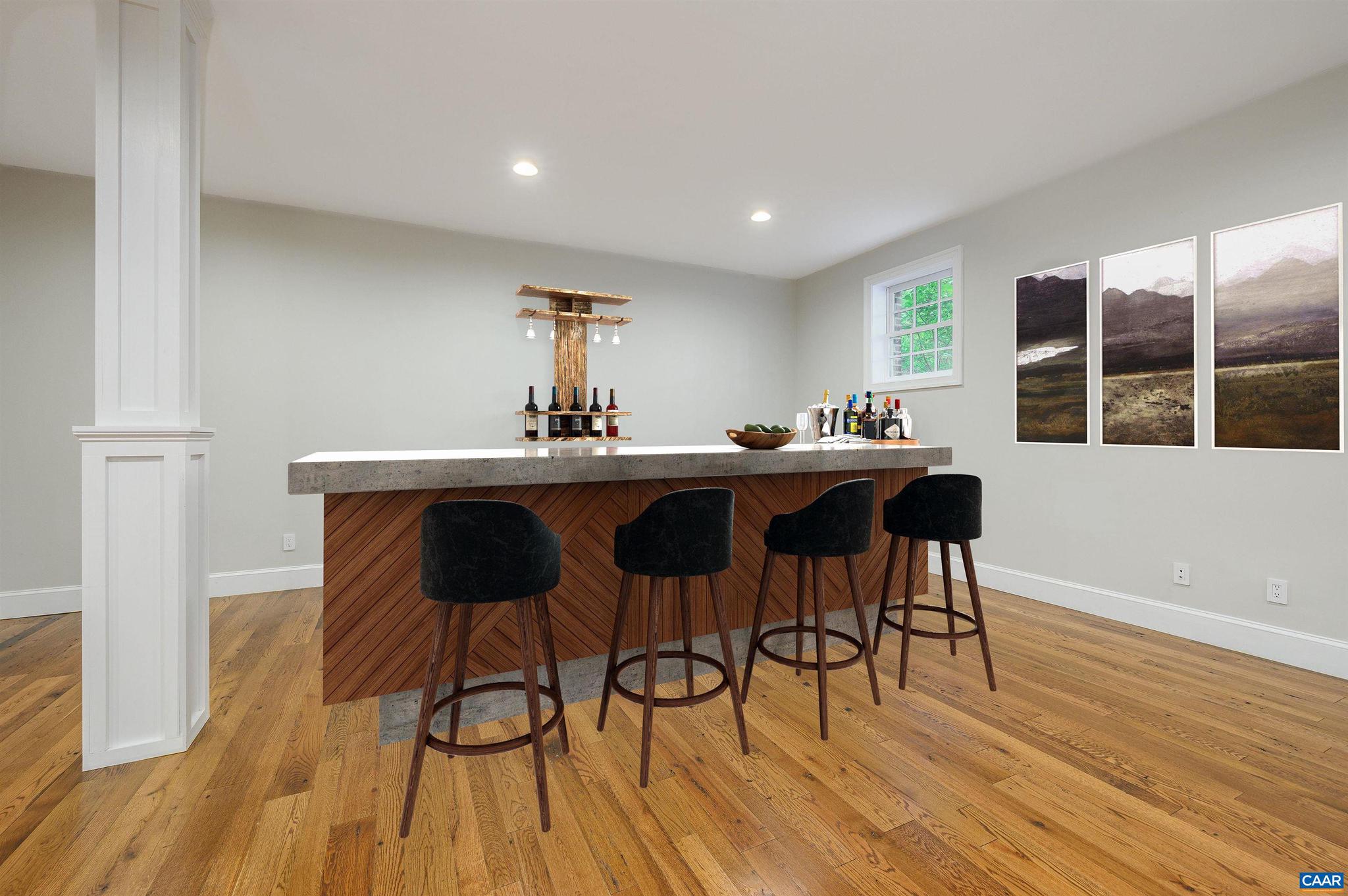 UNIVERSITY PLACE - Residential