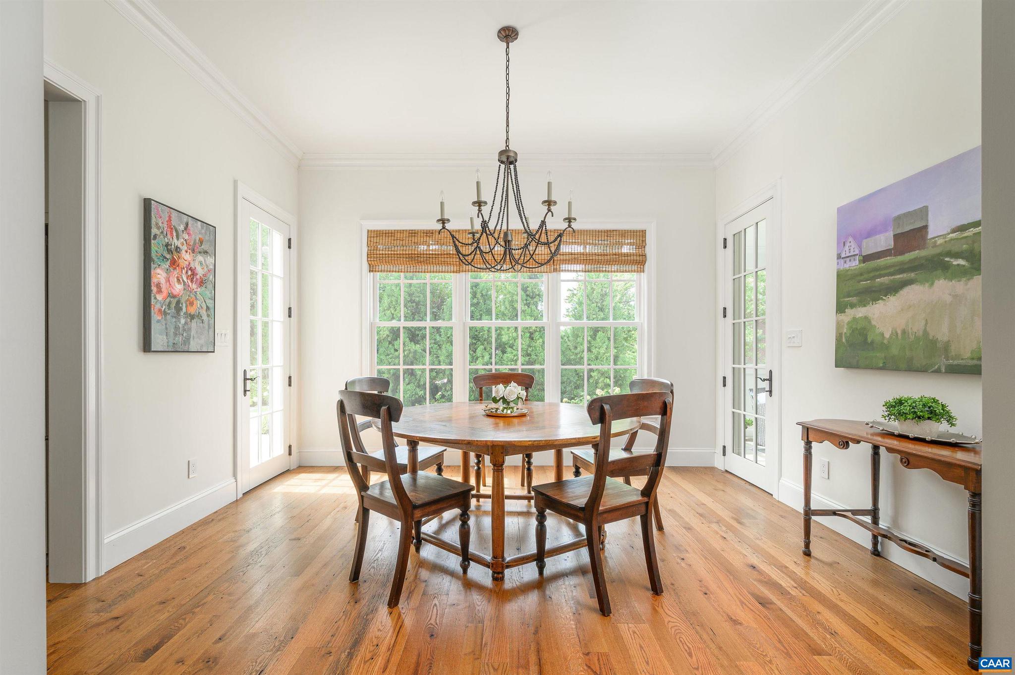 UNIVERSITY PLACE - Residential