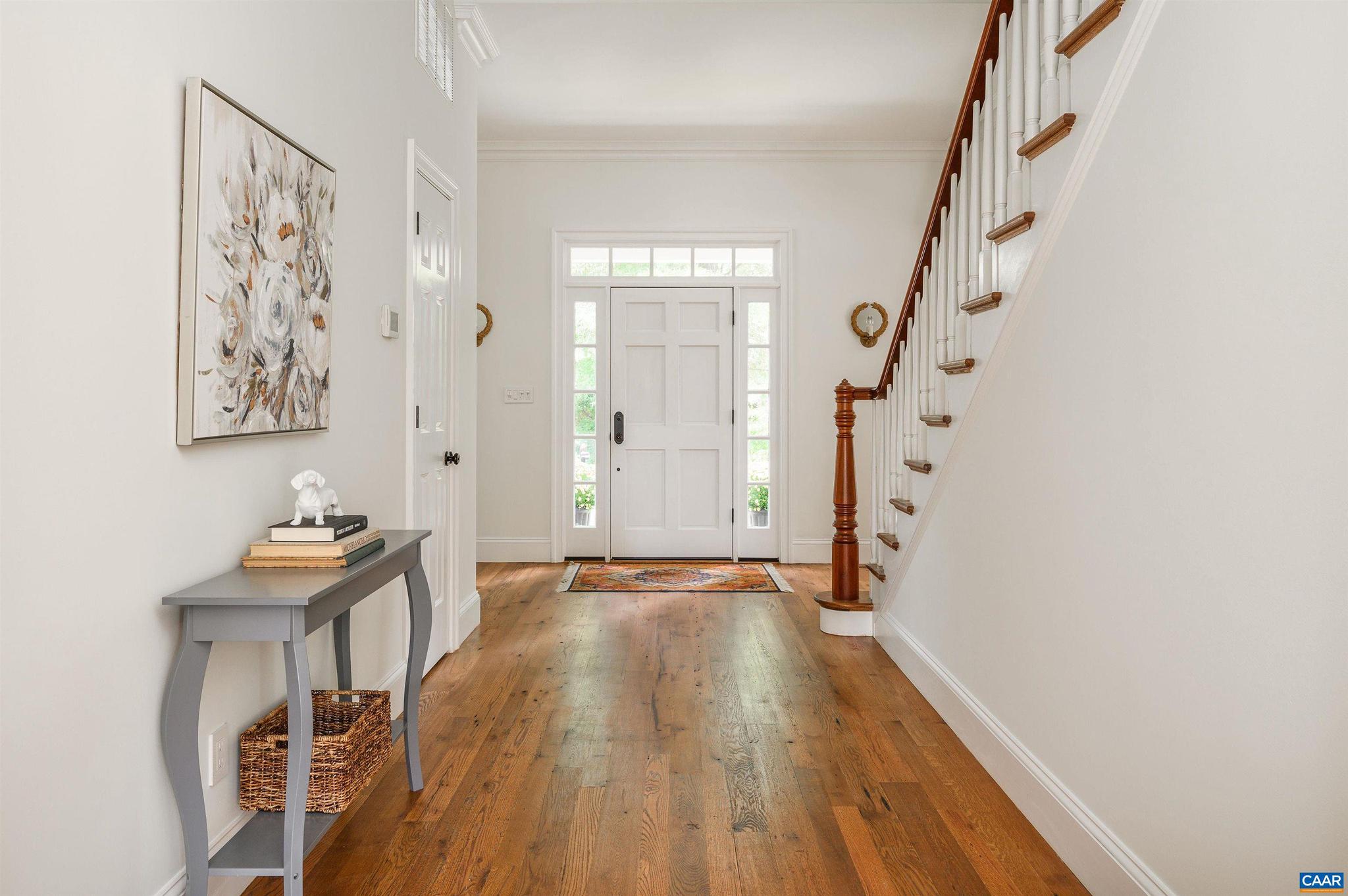 UNIVERSITY PLACE - Residential