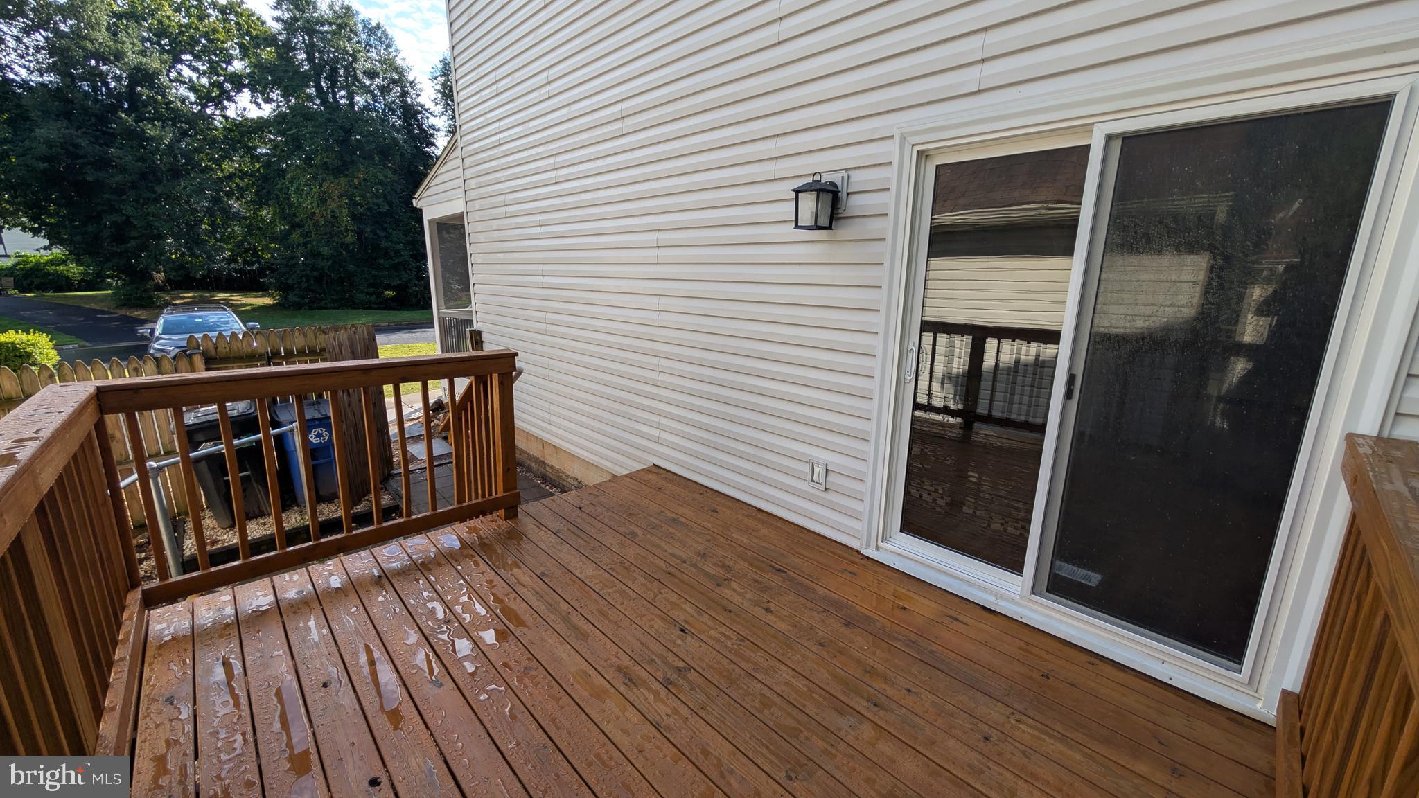 WAVERLY EAST - Residential Lease