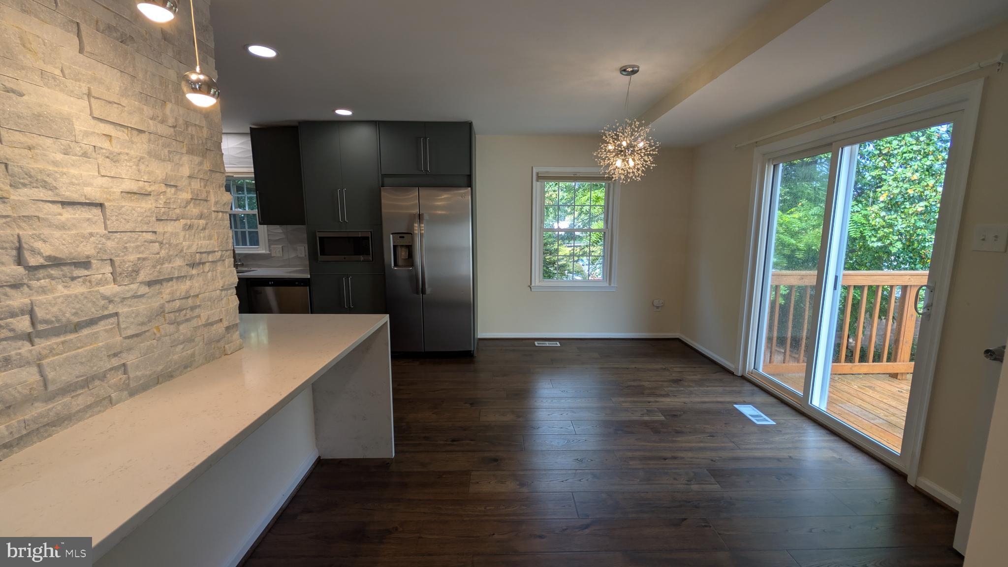 WAVERLY EAST - Residential Lease