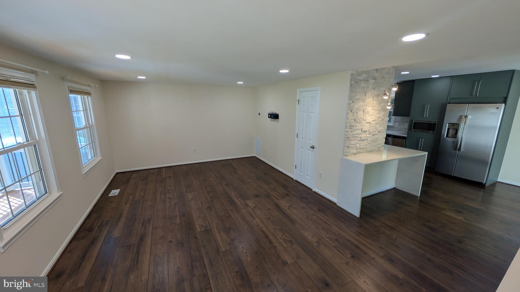 WAVERLY EAST - Residential Lease