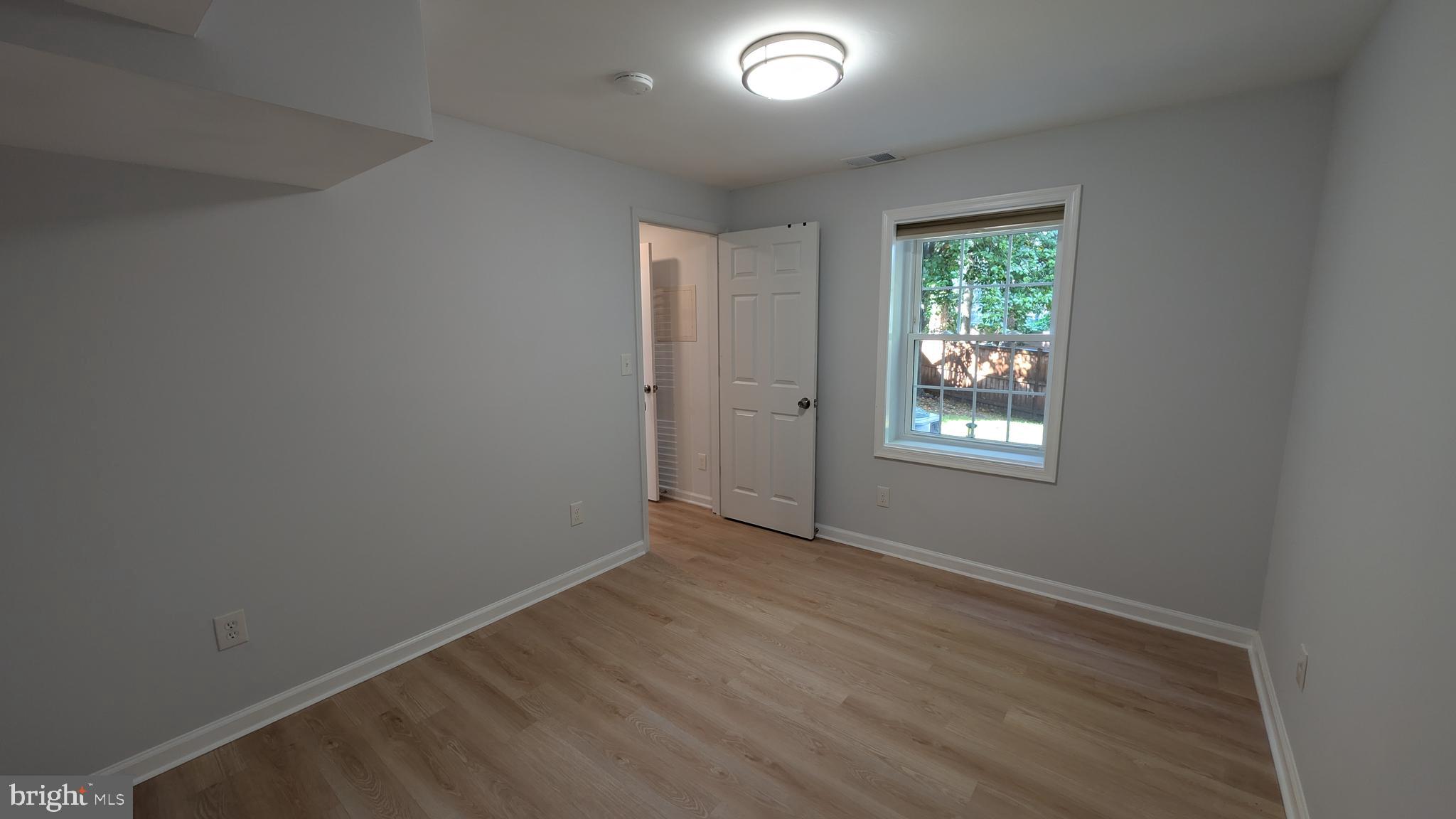 WAVERLY EAST - Residential Lease