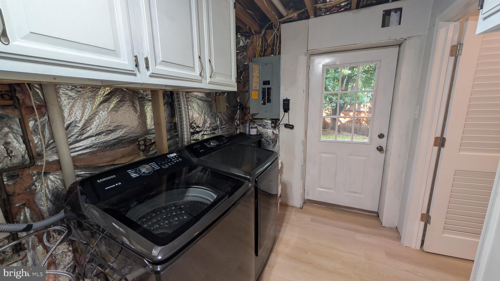 WAVERLY EAST - Residential Lease