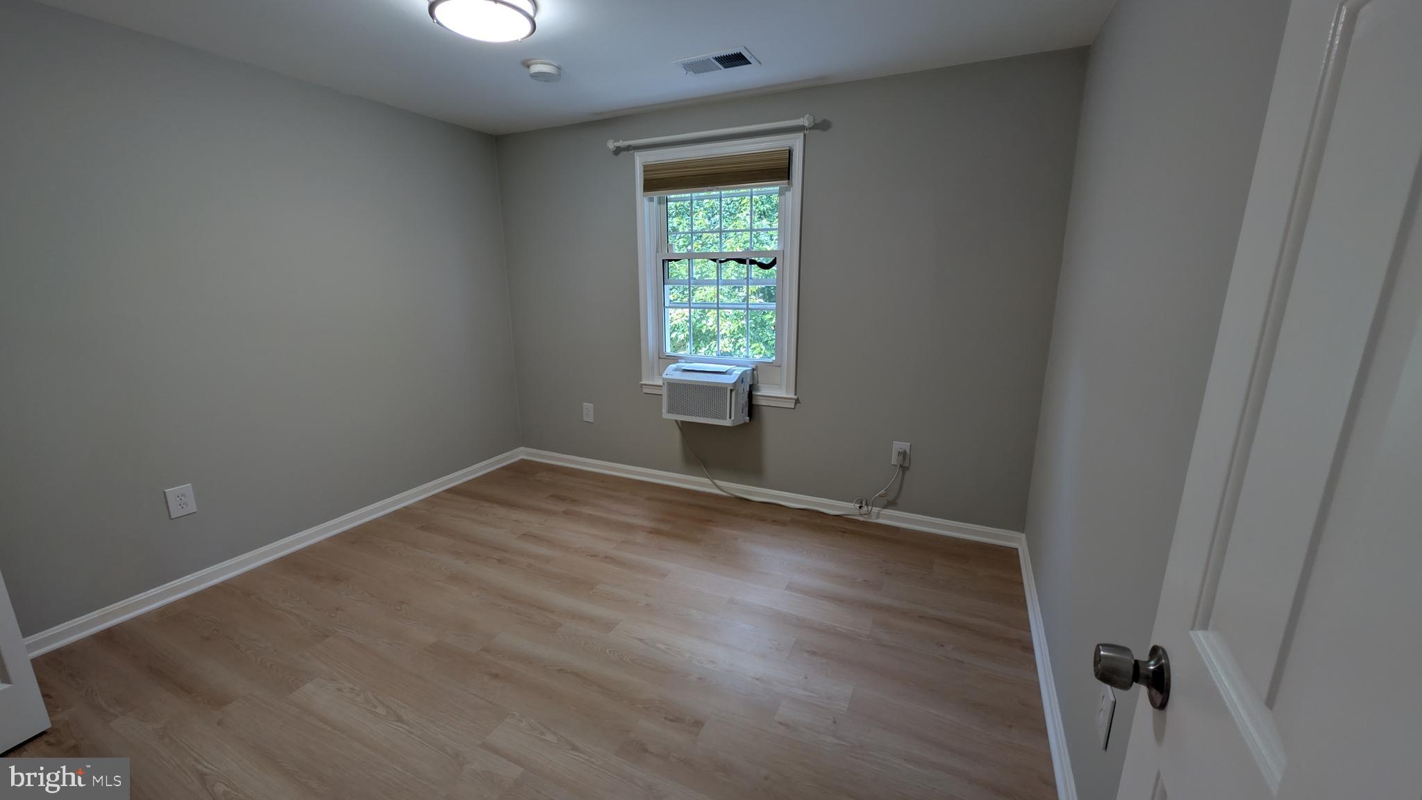 WAVERLY EAST - Residential Lease