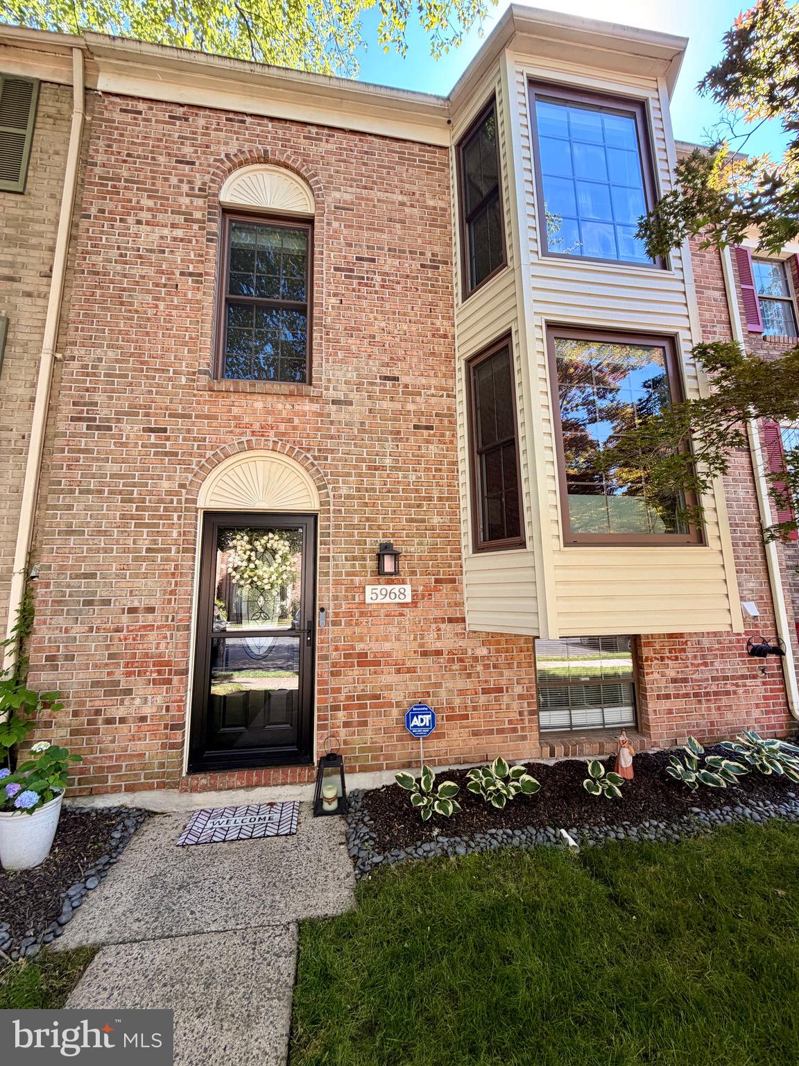 5968 CLERKENWELL COURT