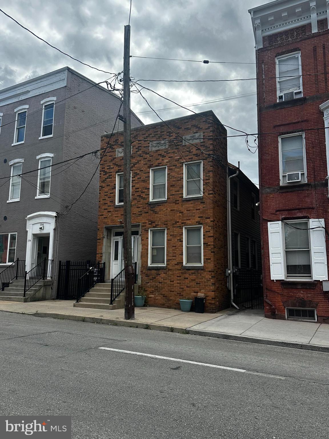 150 S DUKE STREET