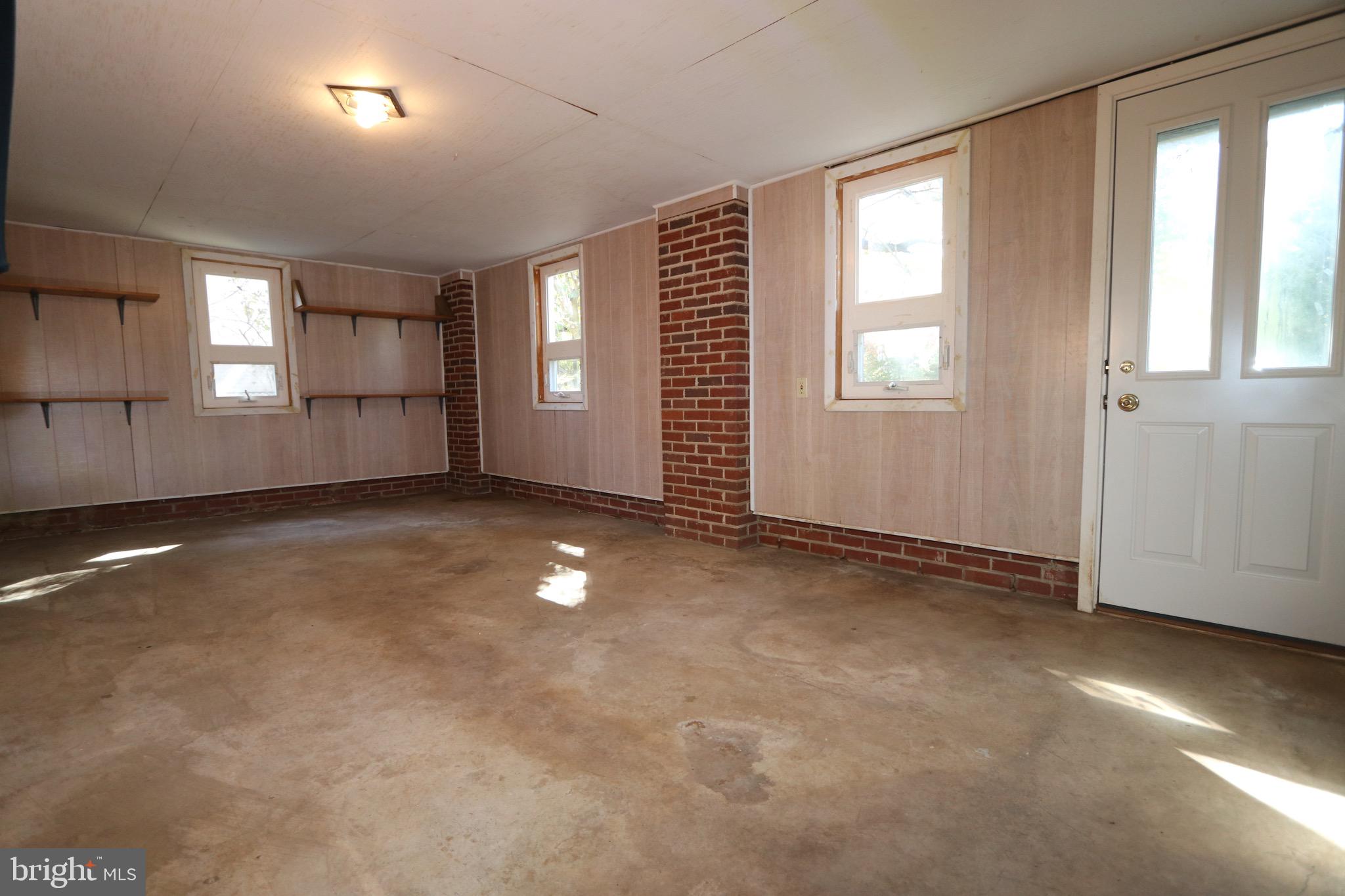 STRATFORD HILLS - Residential