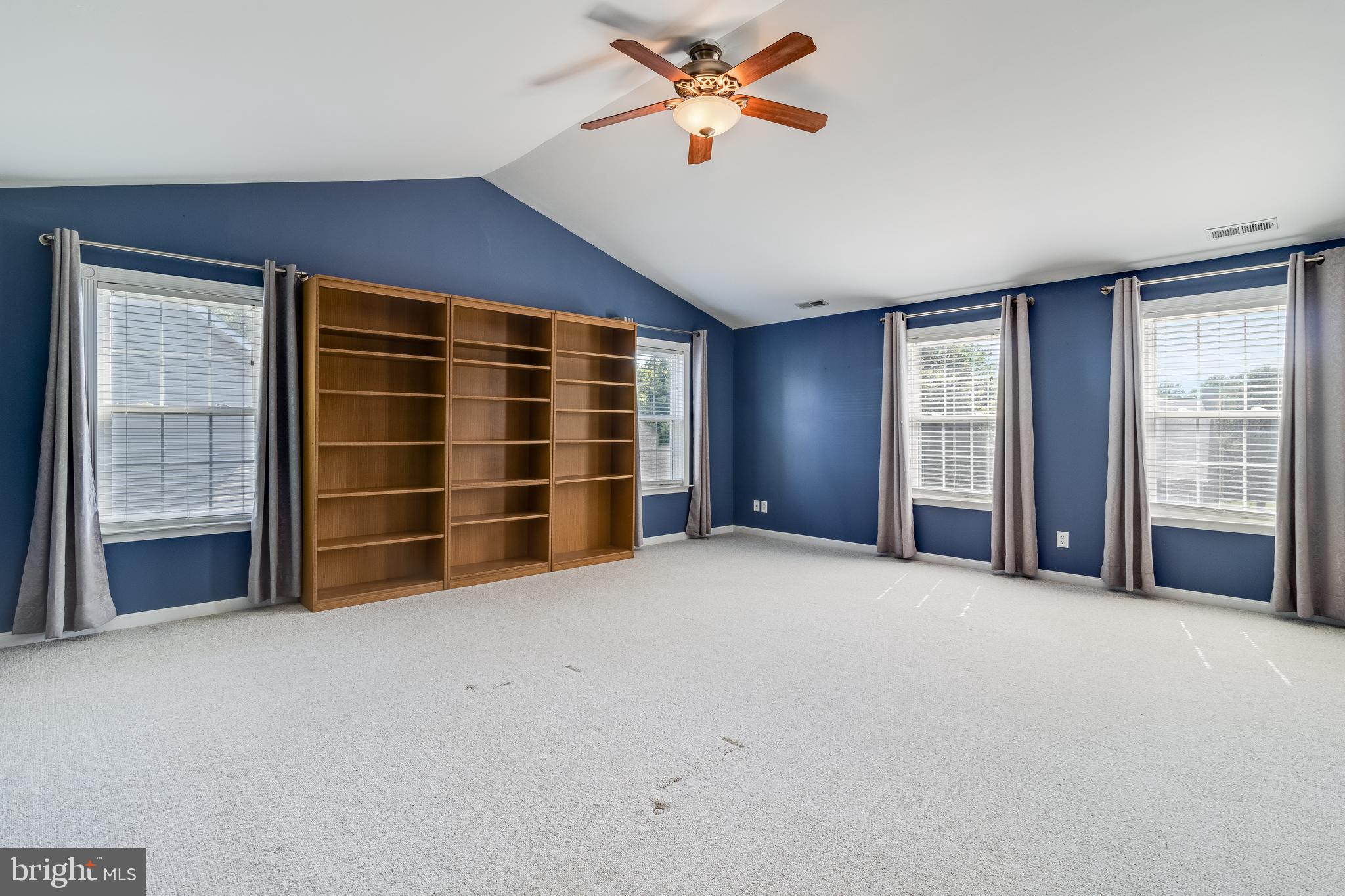 MEADOW LAKE - Residential