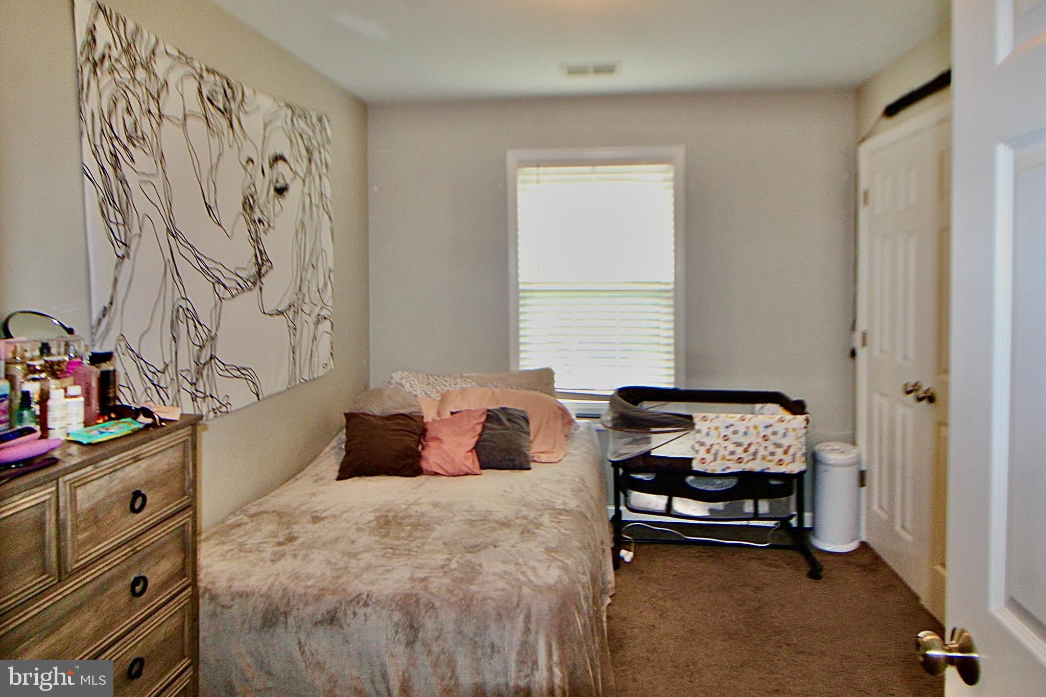 MILLS FARM - Residential