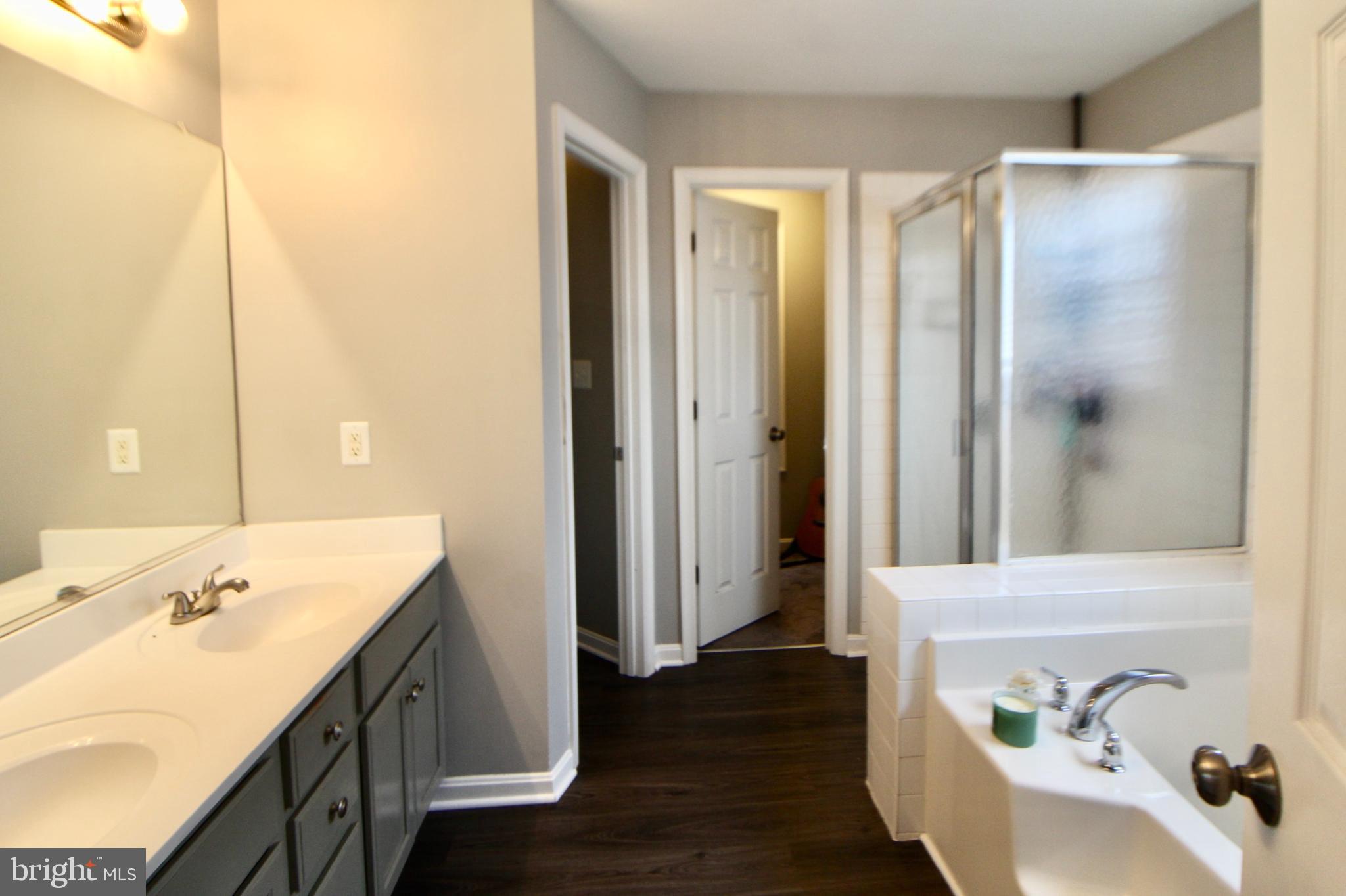 MILLS FARM - Residential