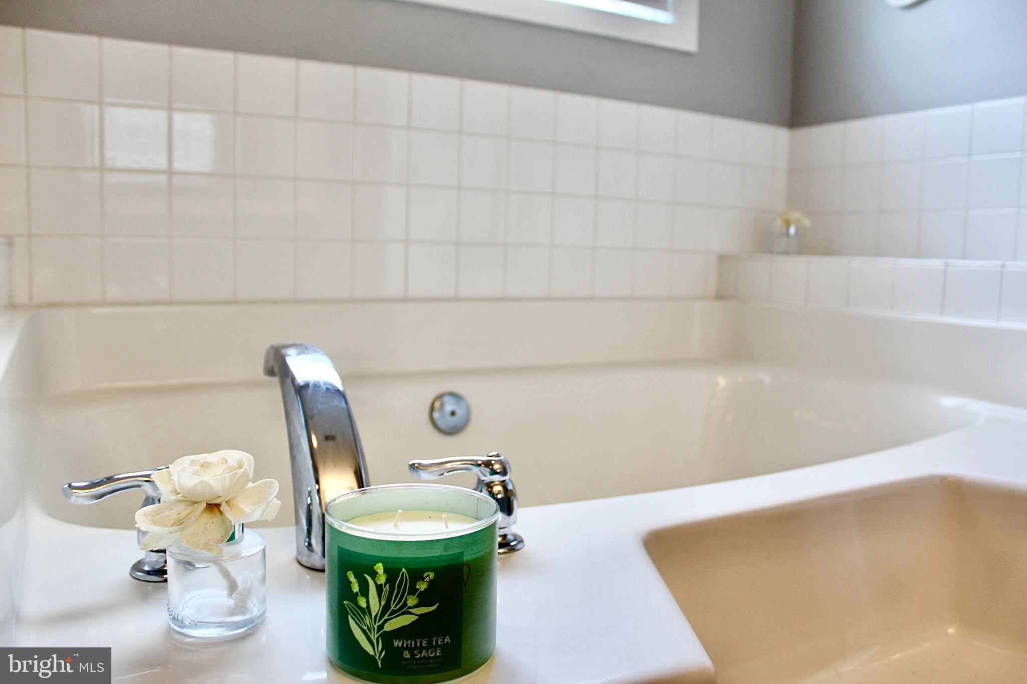 MILLS FARM - Residential