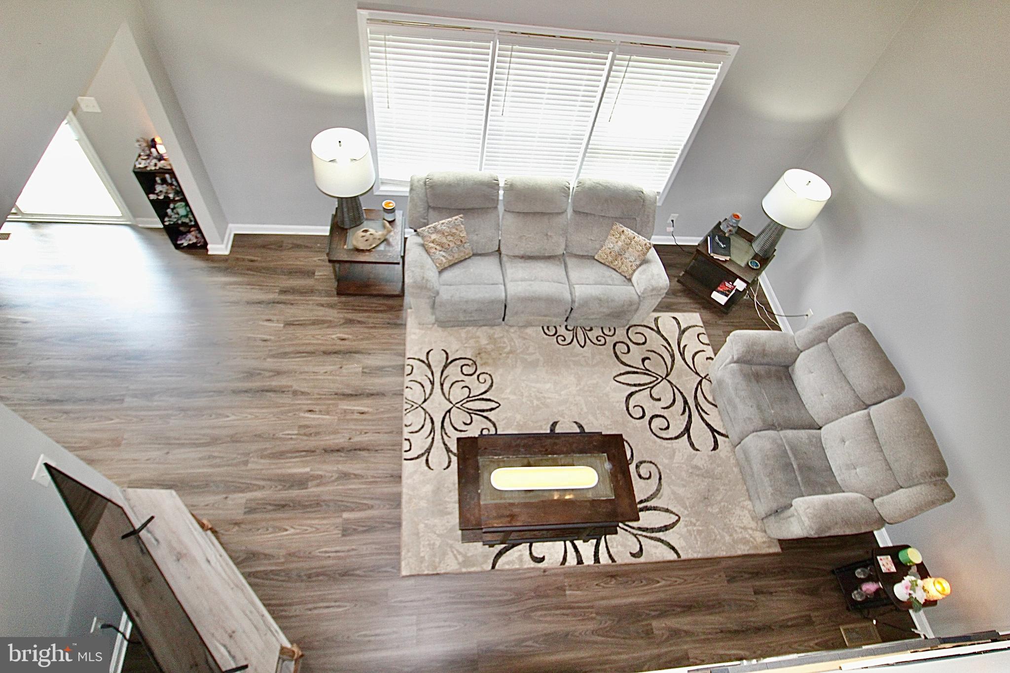 MILLS FARM - Residential