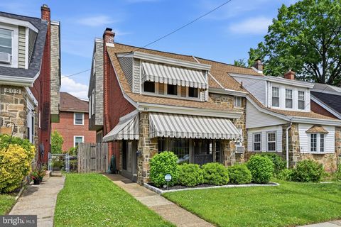 Townhouse For Sale - 807 W 24th St. St<br/> WILMINGTON, DE 19802
