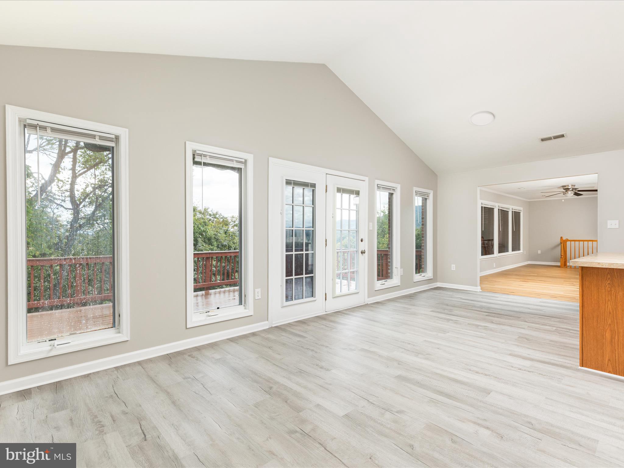 DAVIS STRASBURG - Residential Lease