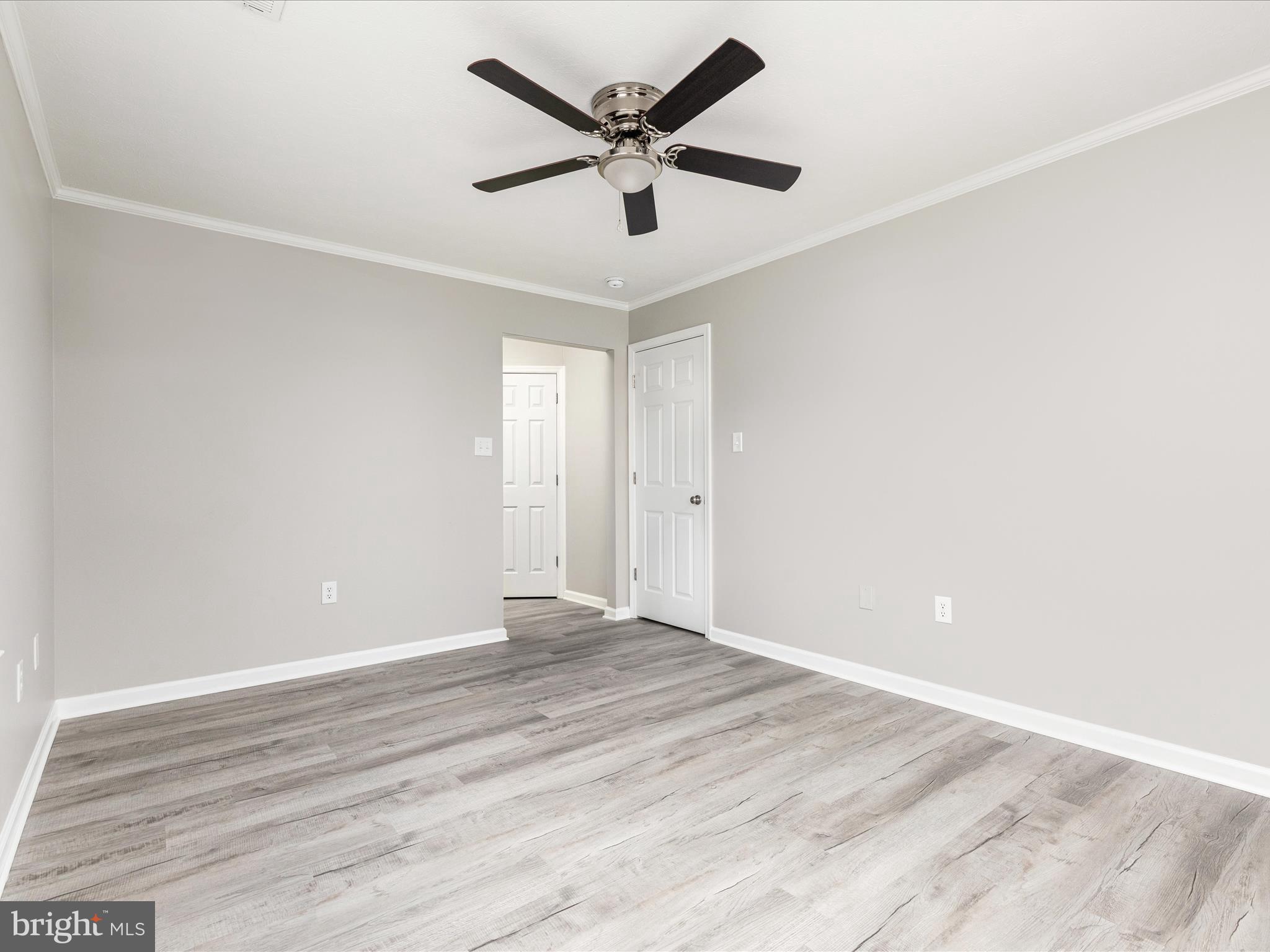 DAVIS STRASBURG - Residential Lease