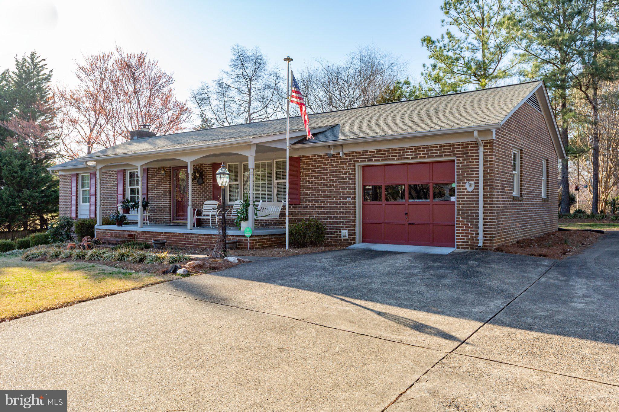 LAKE ACRES - Residential