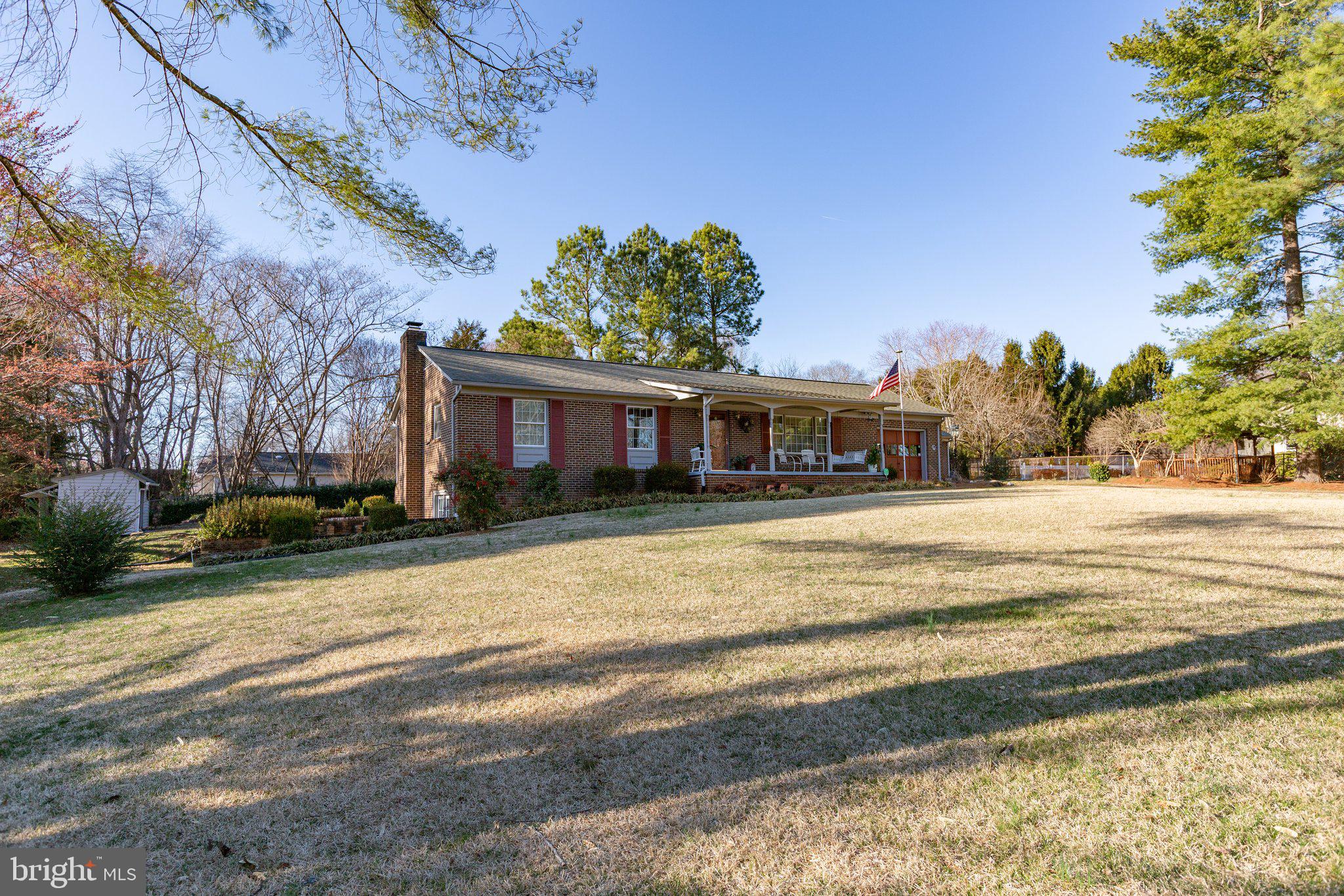 LAKE ACRES - Residential