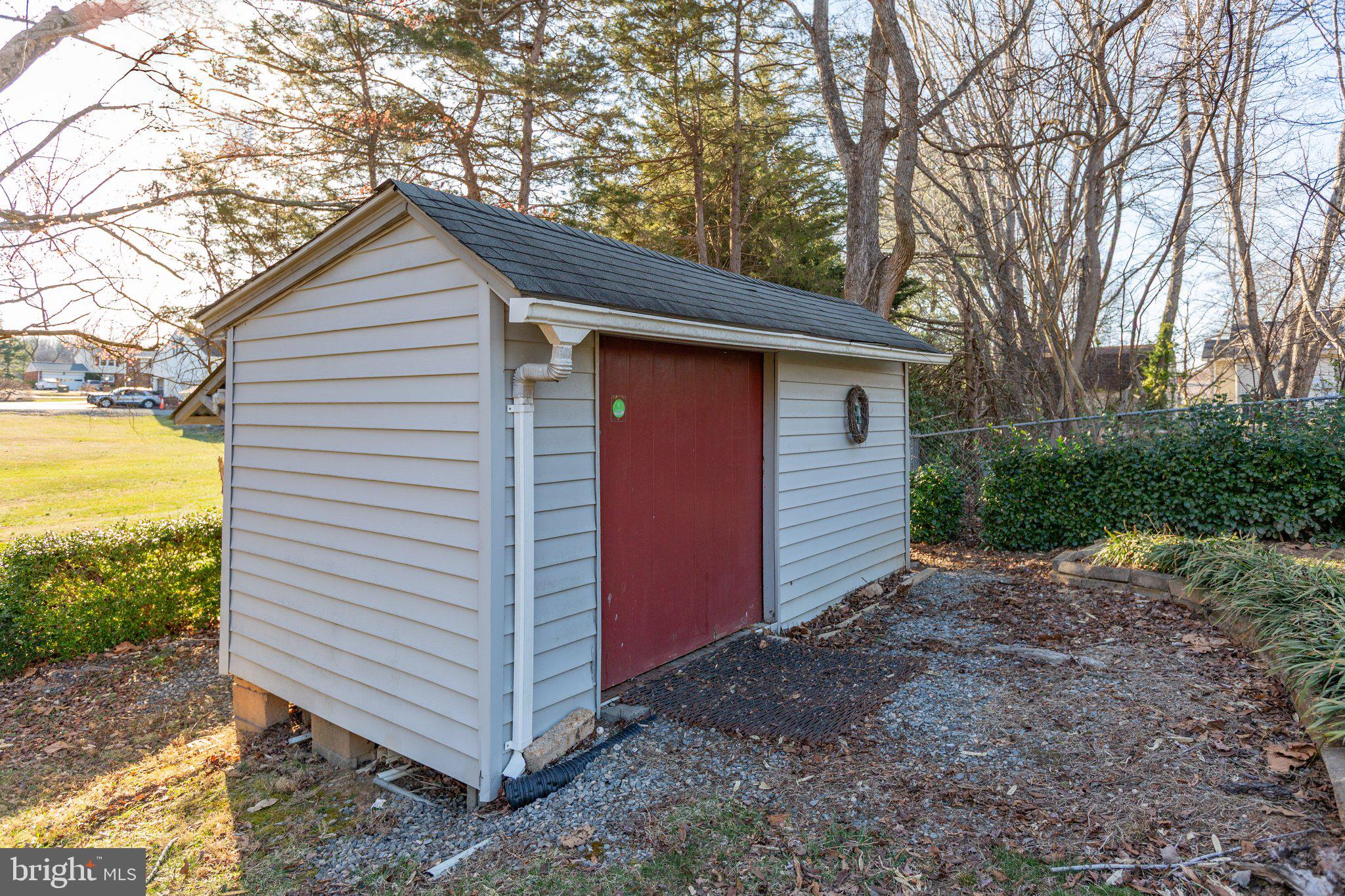 LAKE ACRES - Residential