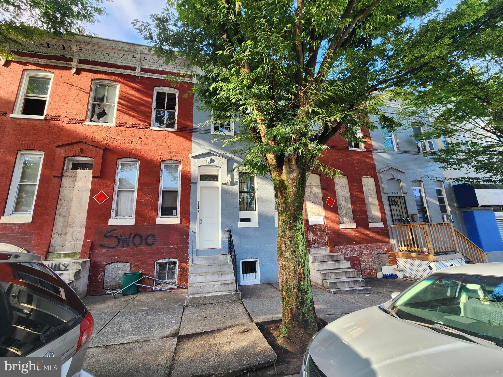 ONLINE AUCTION: Bidding begins 8/14/2025 @ 10:00 AM. Bidding ends 8/18/2025 @ 12:30 PM. List Price is Suggested Opening Bid. Deposit: $10,000. 2 Story Townhouse located in the Penrose/Fayette Street Outreach area. BLOCKS to Grace Medical Center. Easy Access to Major Traffic Artery W Franklin St.