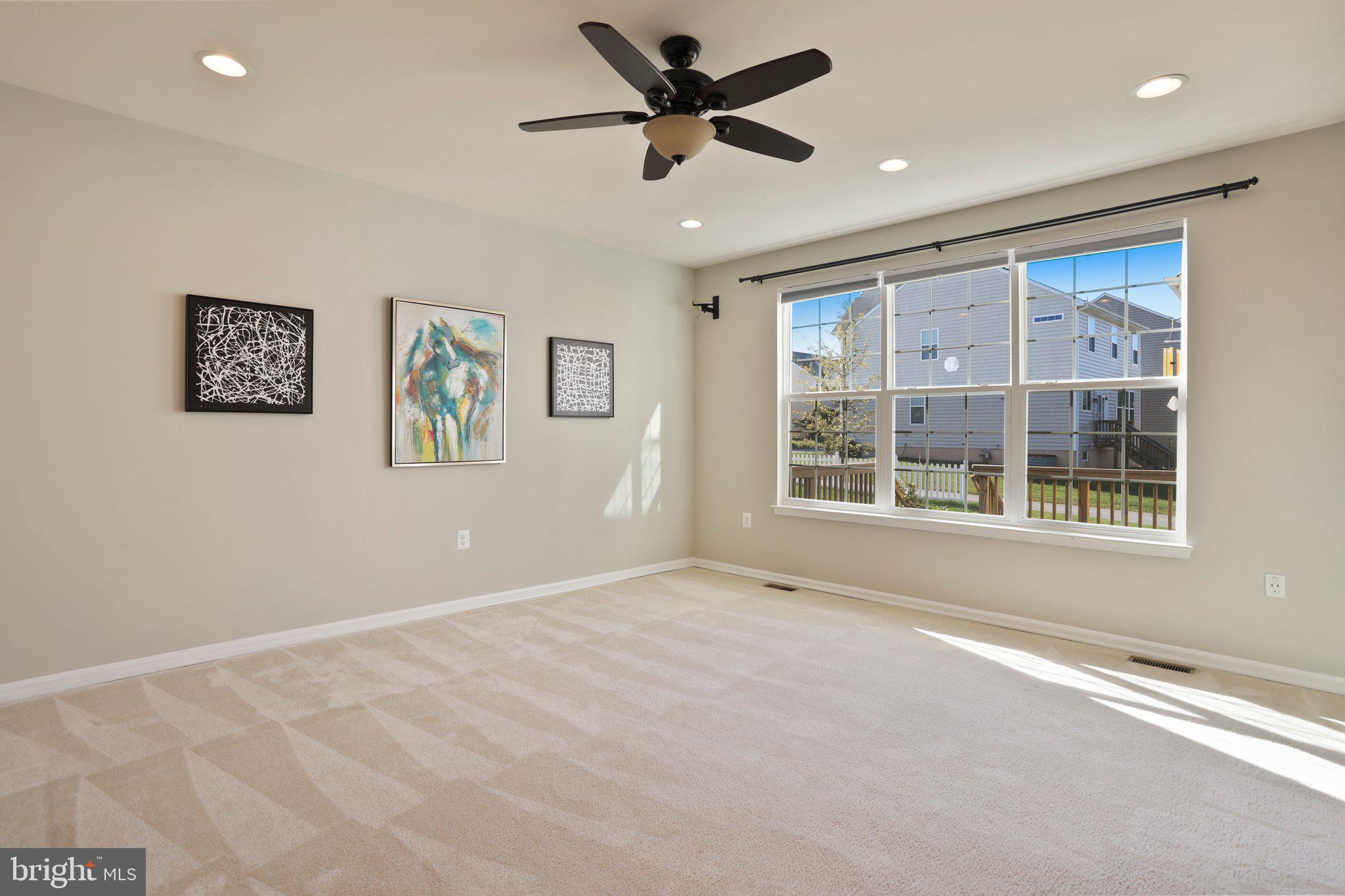 HUNTFIELD - Residential