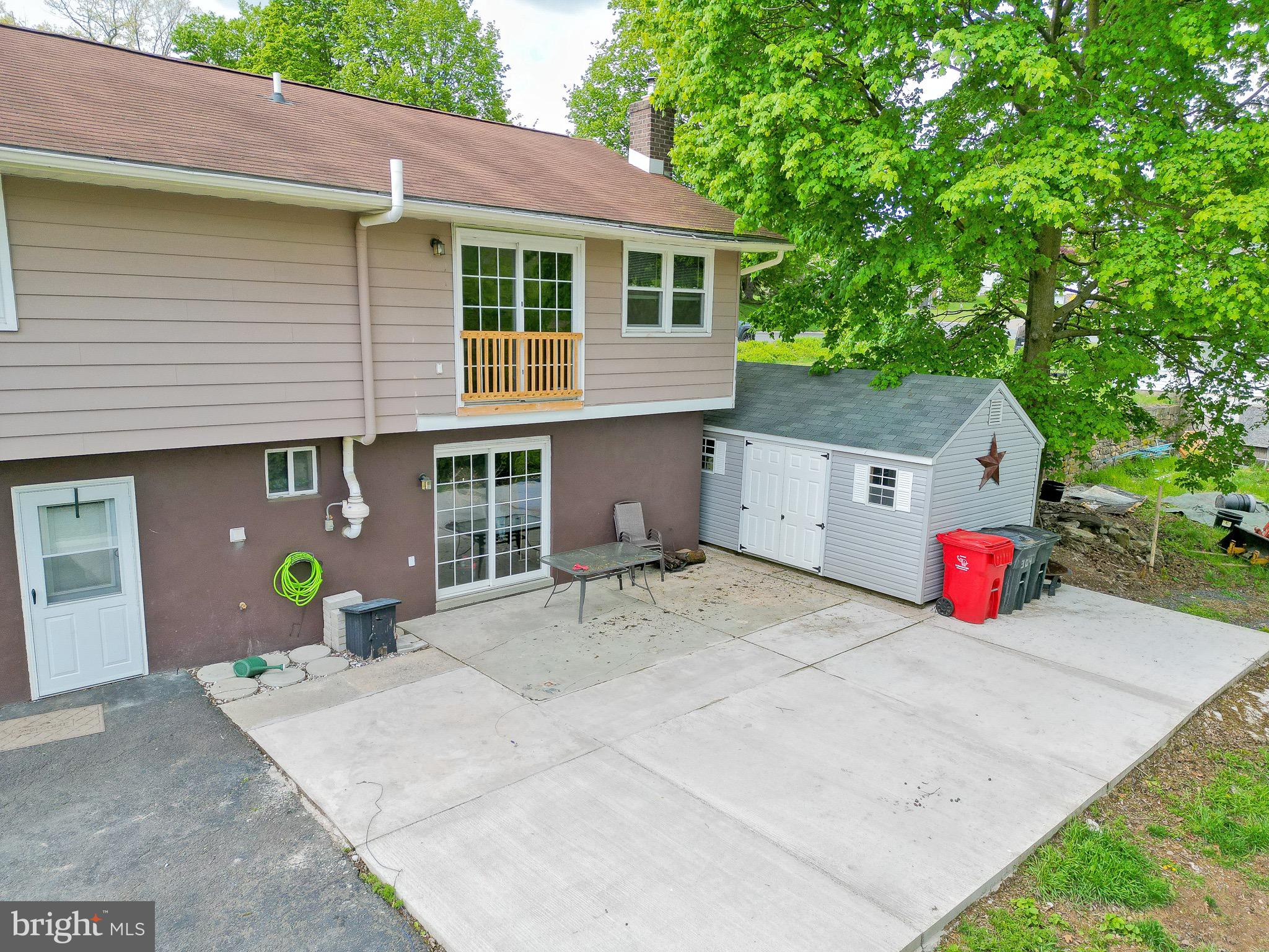 FOREST HILLS - Residential