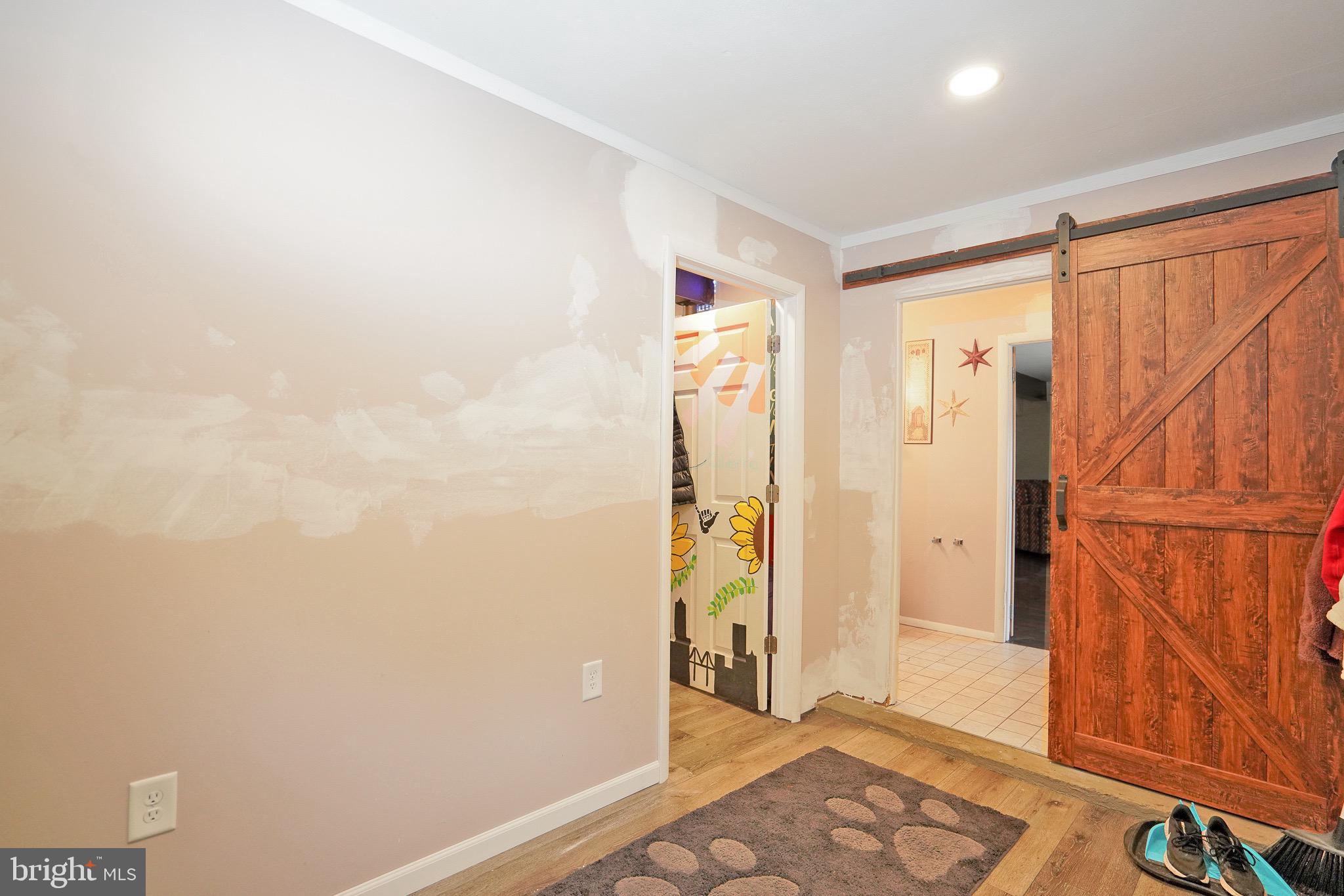 FOREST HILLS - Residential