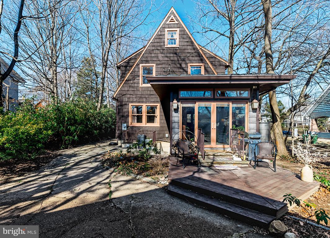 BELVEDERE SQUARE - Residential