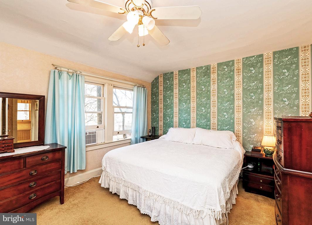 BELVEDERE SQUARE - Residential