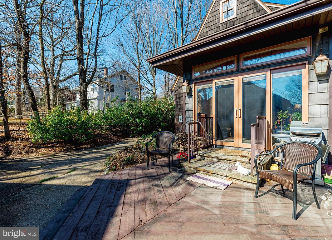 BELVEDERE SQUARE - Residential