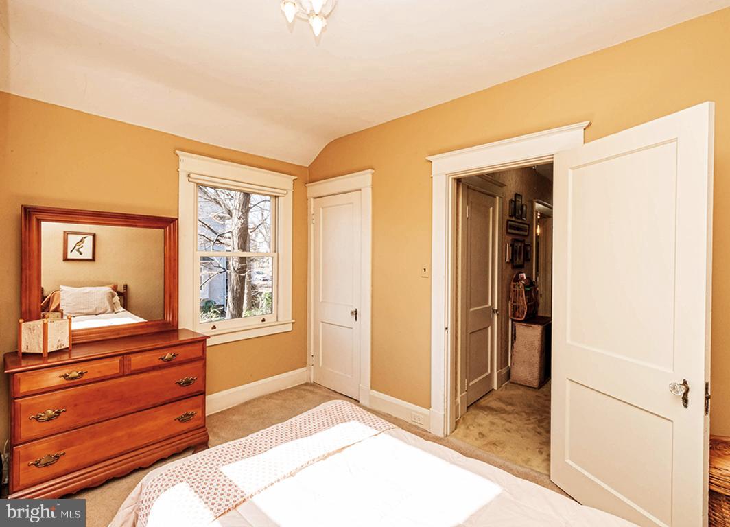 BELVEDERE SQUARE - Residential