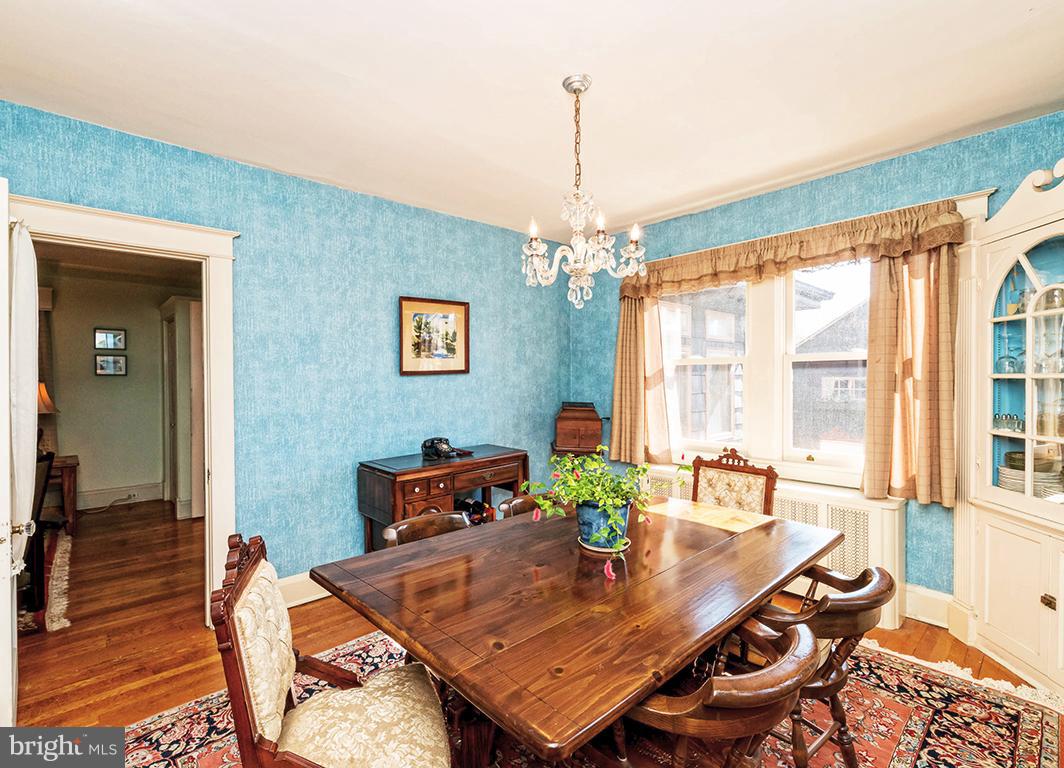 BELVEDERE SQUARE - Residential