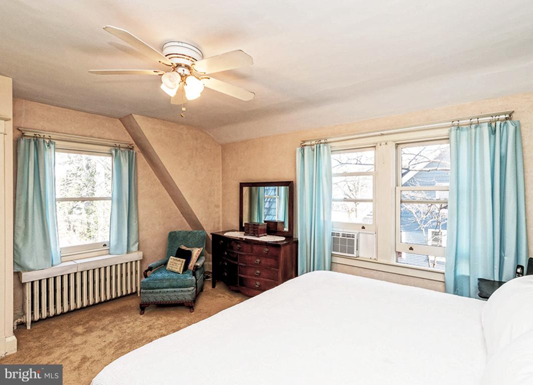 BELVEDERE SQUARE - Residential