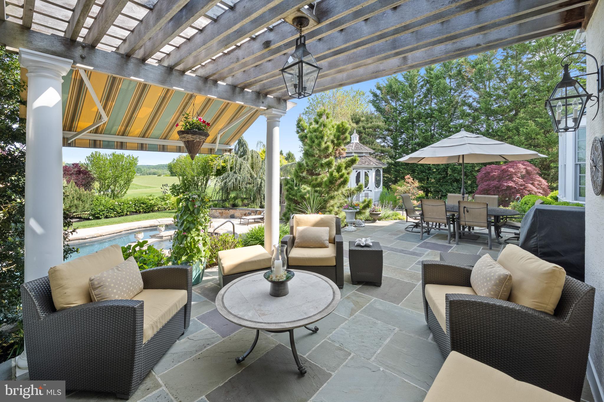 APPLEBROOK - Residential