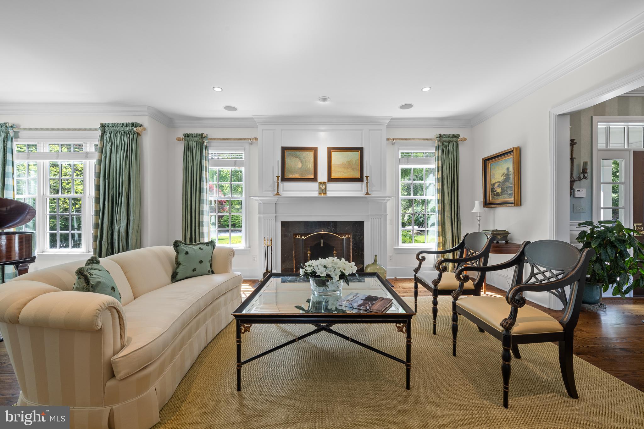 APPLEBROOK - Residential