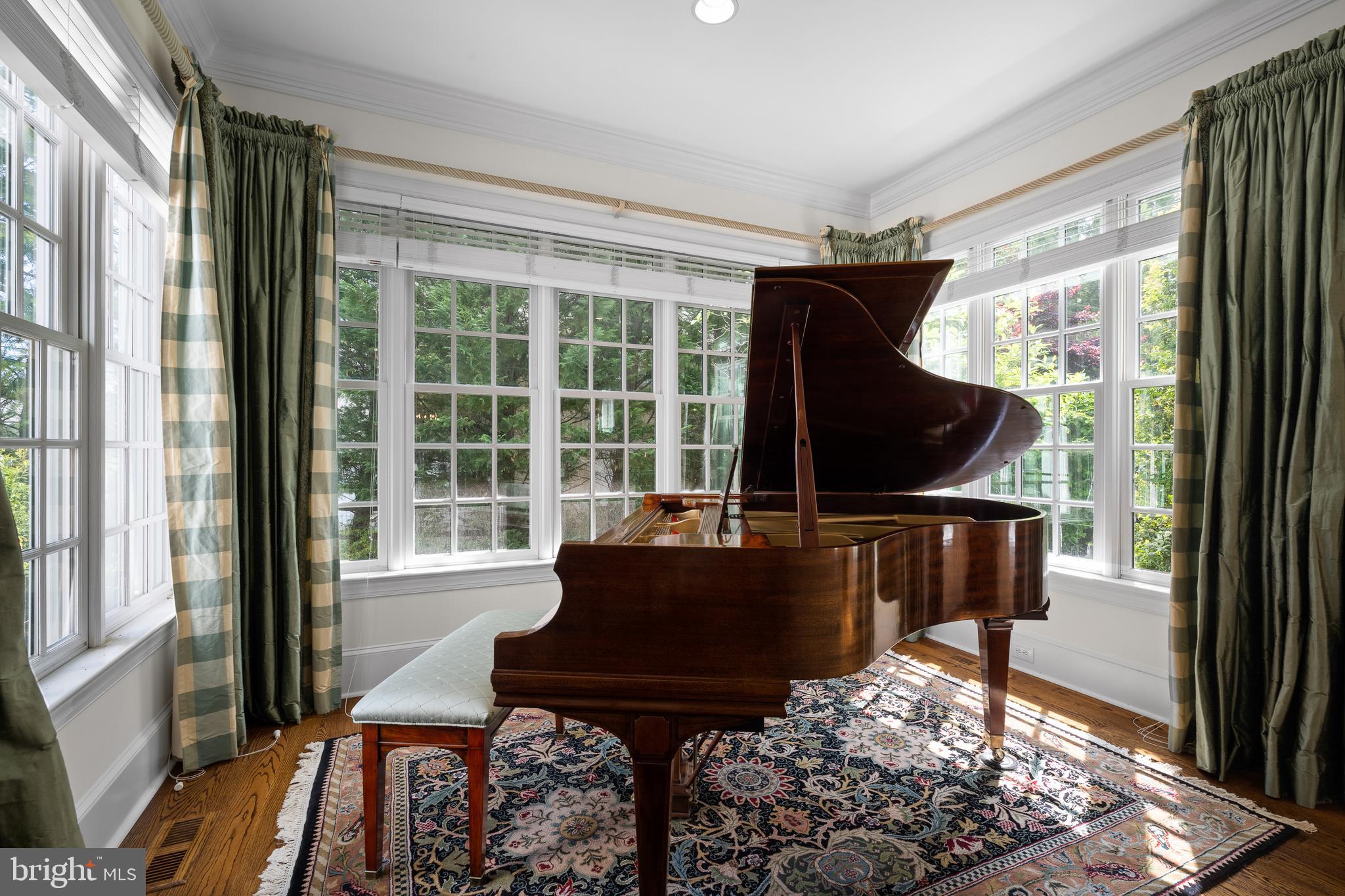 APPLEBROOK - Residential