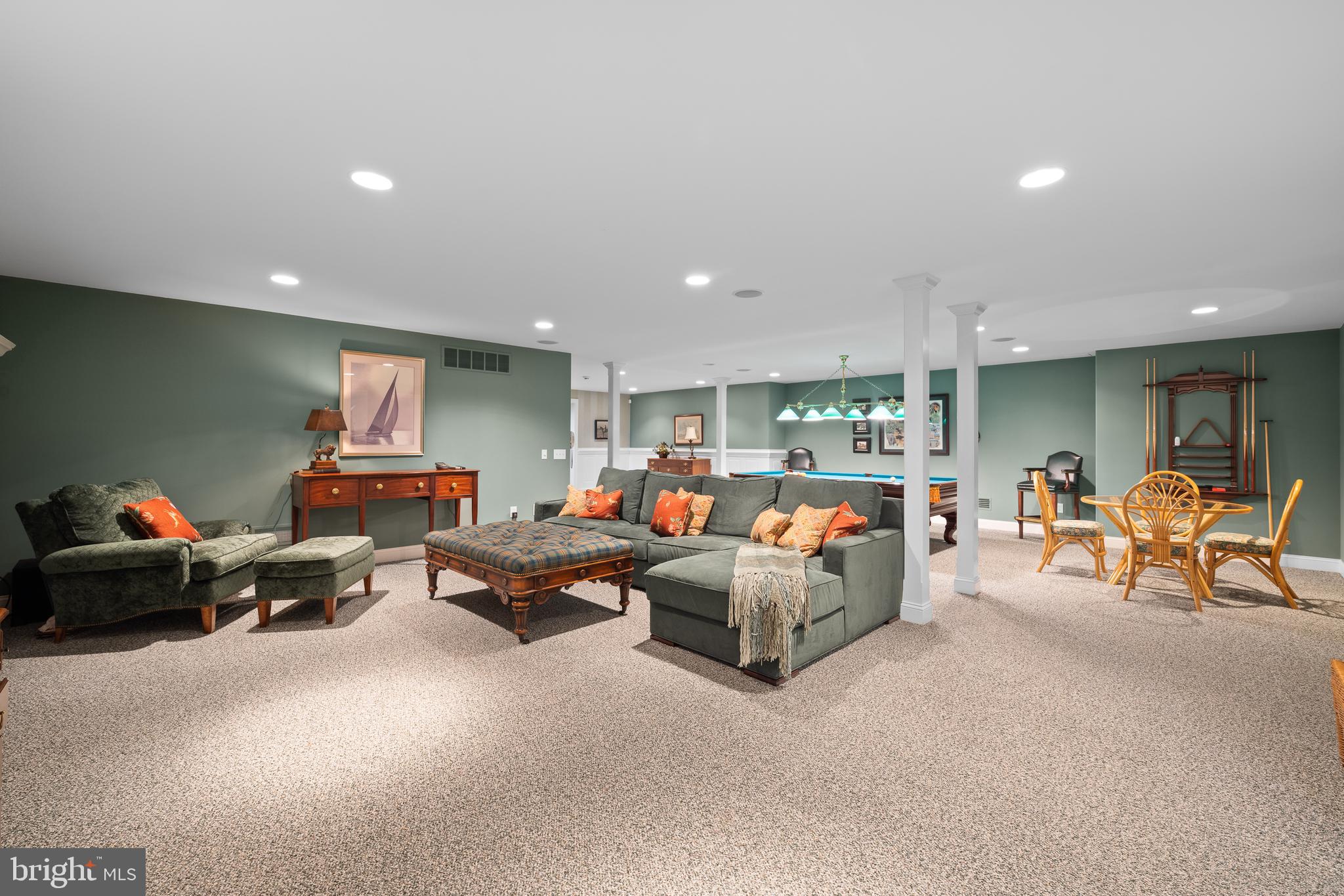 APPLEBROOK - Residential