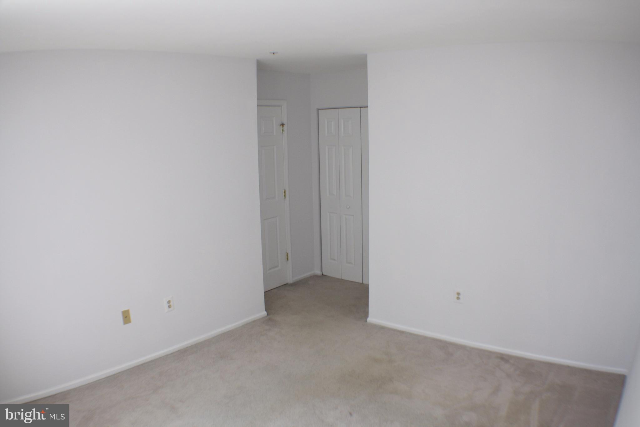 HINES ESTATES - Residential