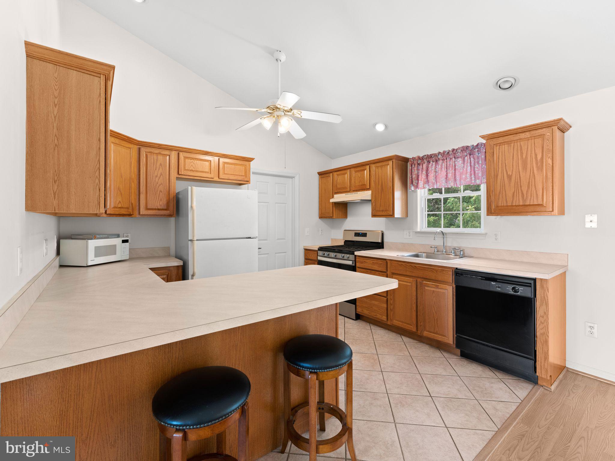 145 TRELLIS LANE